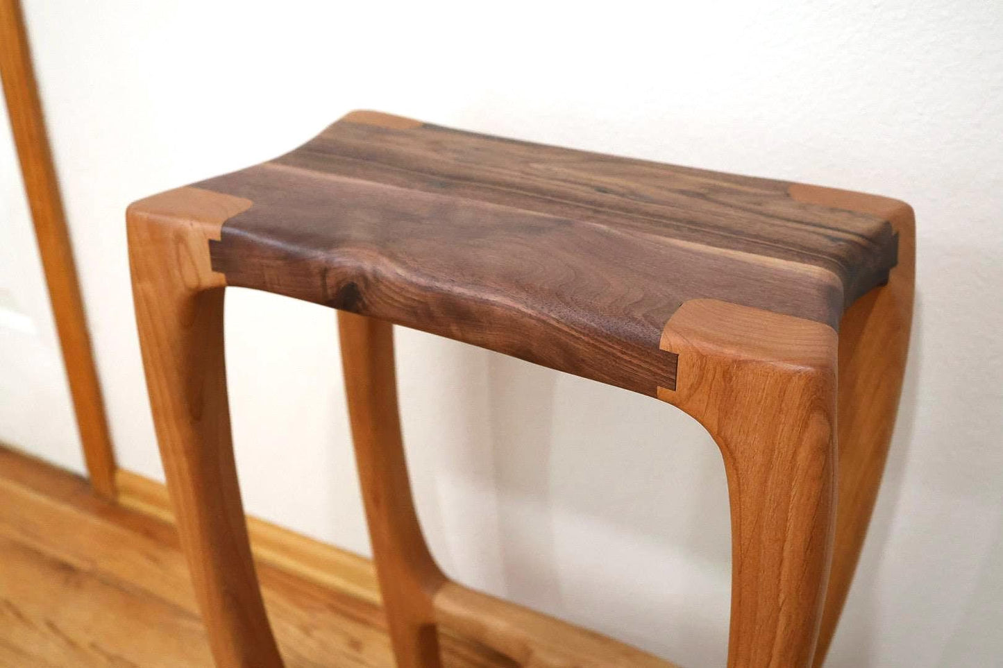 Walnut Counter Stools | Alder Legs