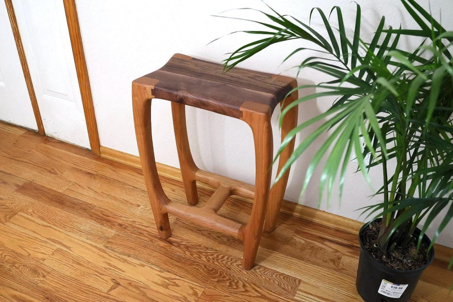 Walnut Counter Stools | Alder Legs